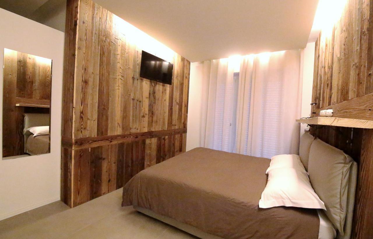 Rooms One Aosta Exterior foto